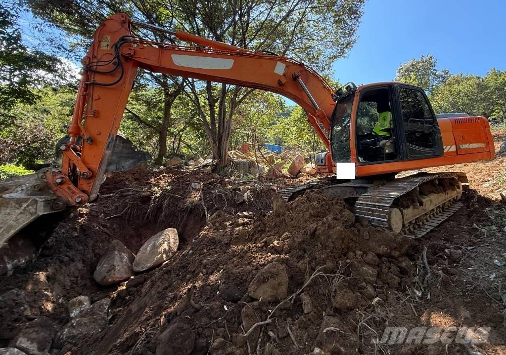 Doosan DX 220 LCA Koparki gąsienicowe