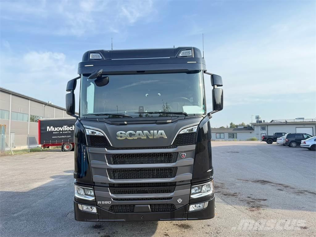 Scania R590 8x4 Hakowce