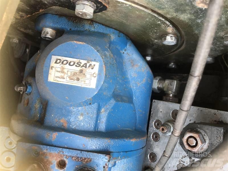 Doosan DX60 Koparki gąsienicowe