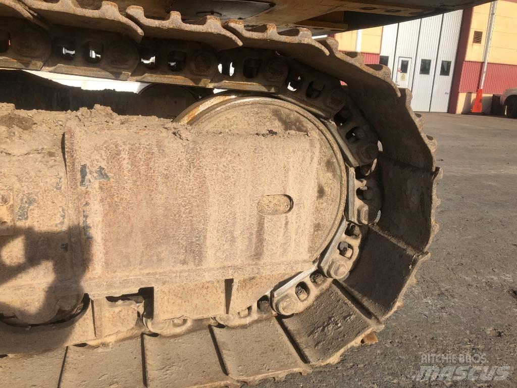 JCB JS 330 LC Koparki gąsienicowe