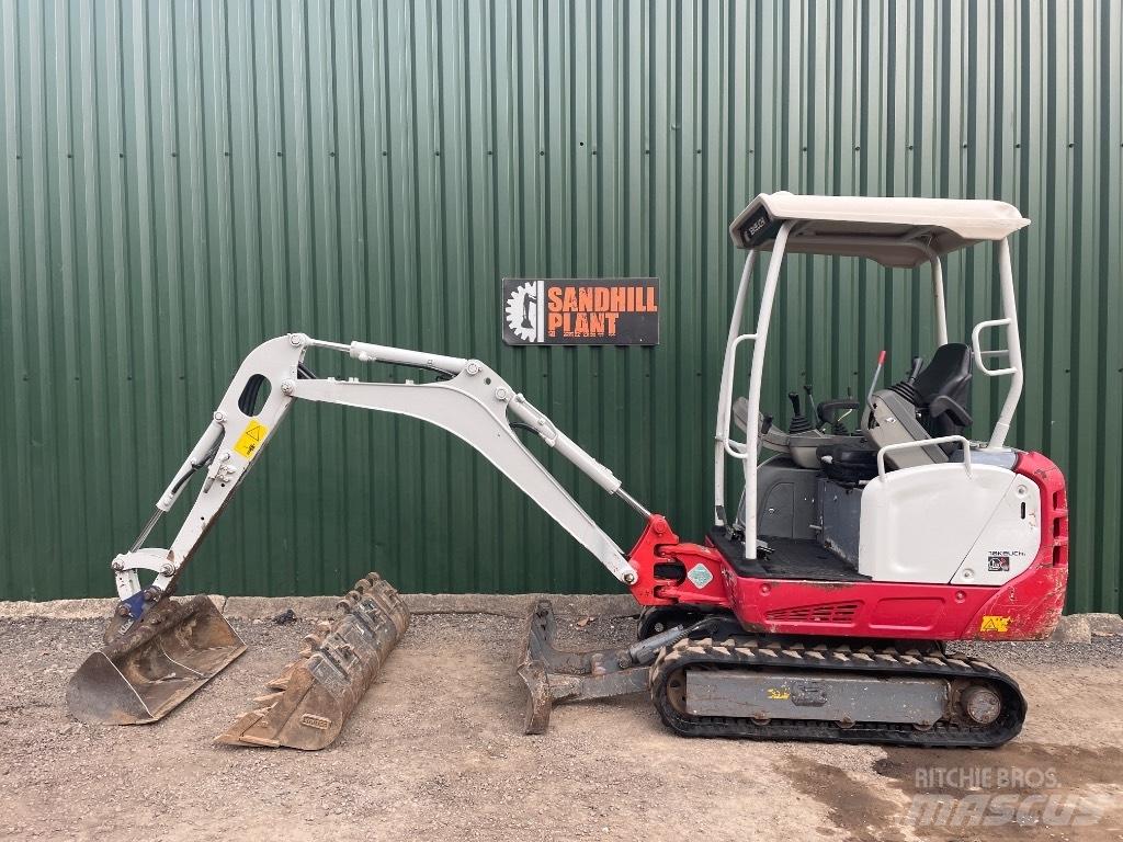 Takeuchi TB 216 Minikoparki
