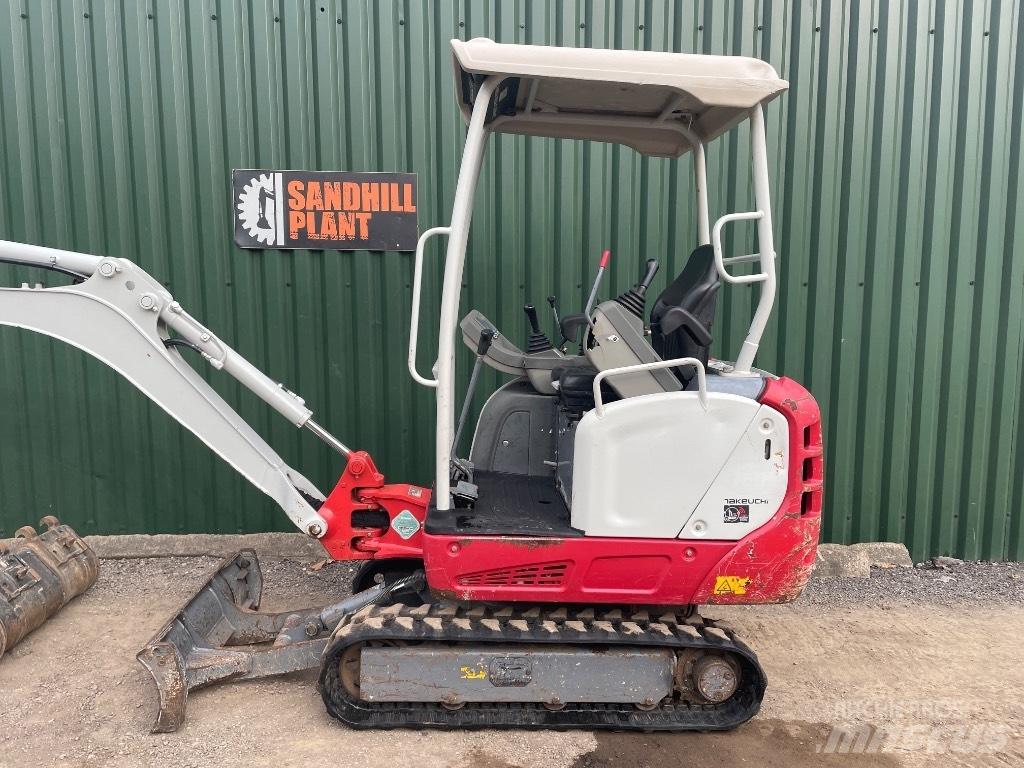 Takeuchi TB 216 Minikoparki