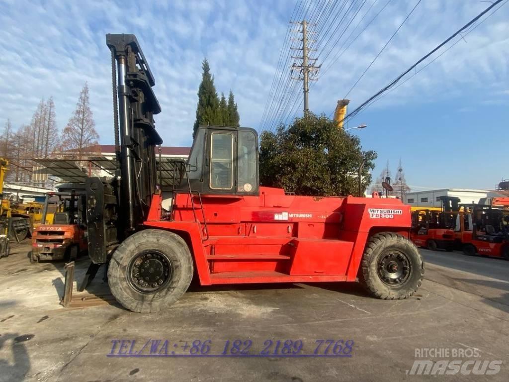 Mitsubishi FD300 Ładowarki teleskopowe