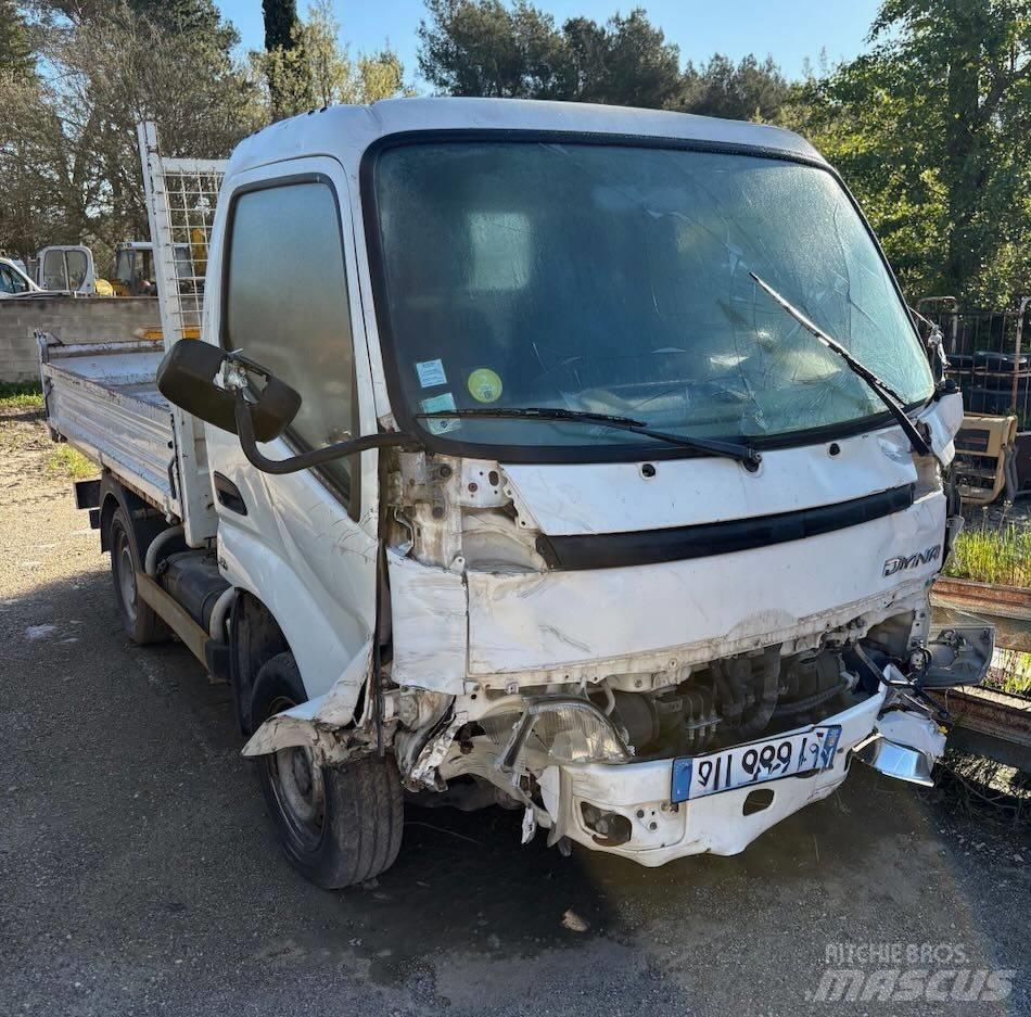 Toyota Dyna Pick-upy / Pojazdy z otwieranymi burtami