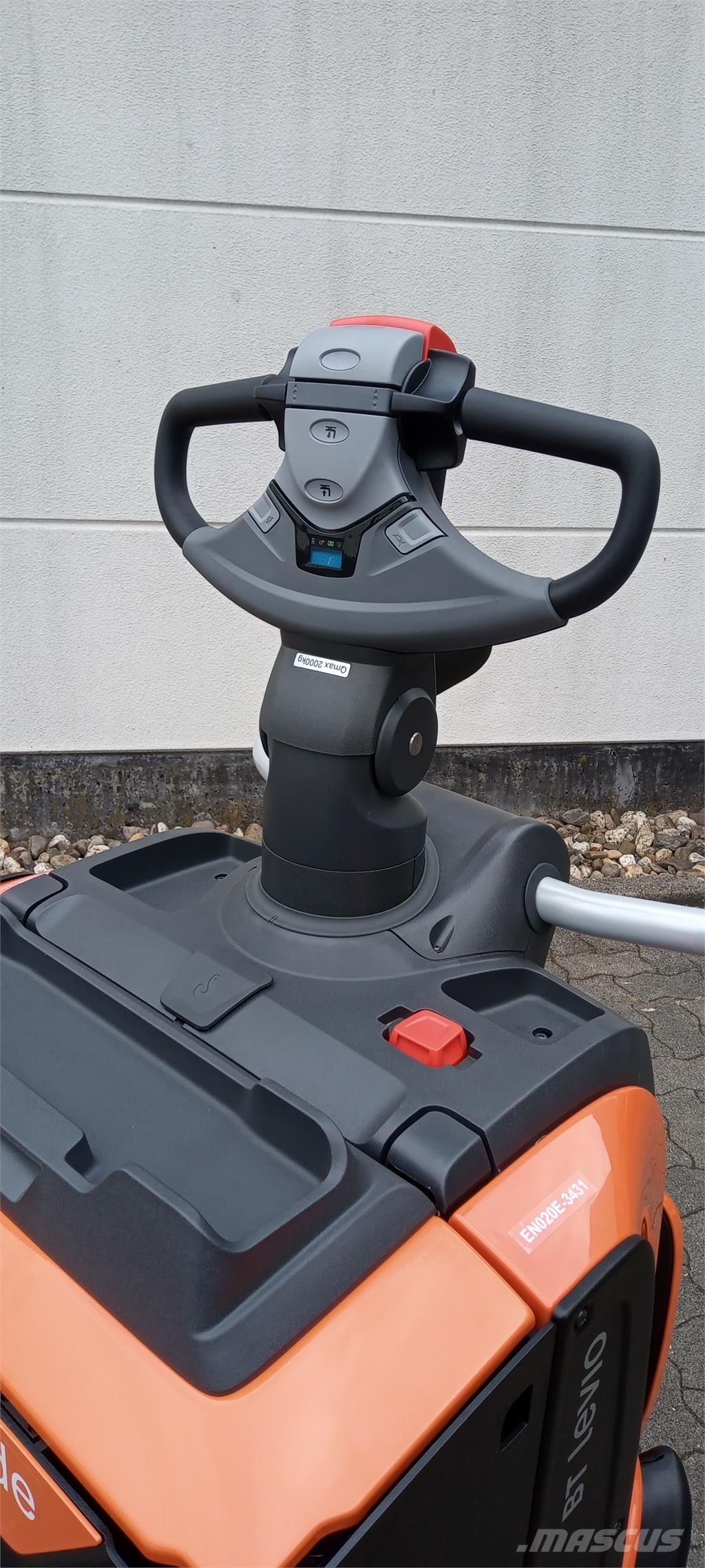 Toyota LPE200 Wózki widłowe unoszące z dyszlem