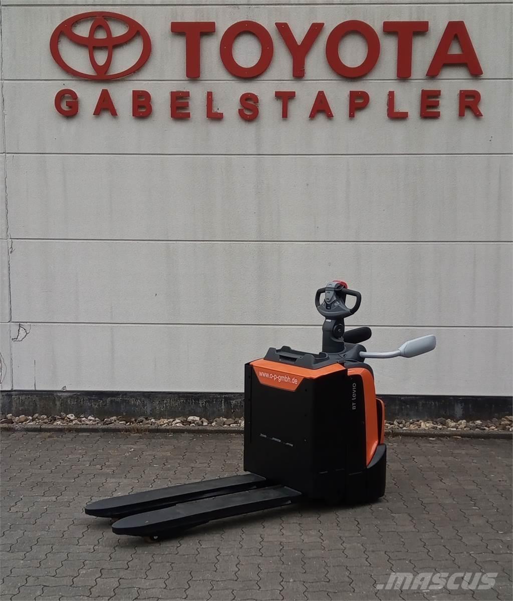 Toyota LPE200 Wózki widłowe unoszące