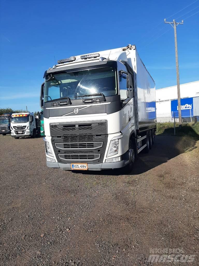 Volvo FH 13 Pojazdy do transportu zrębki