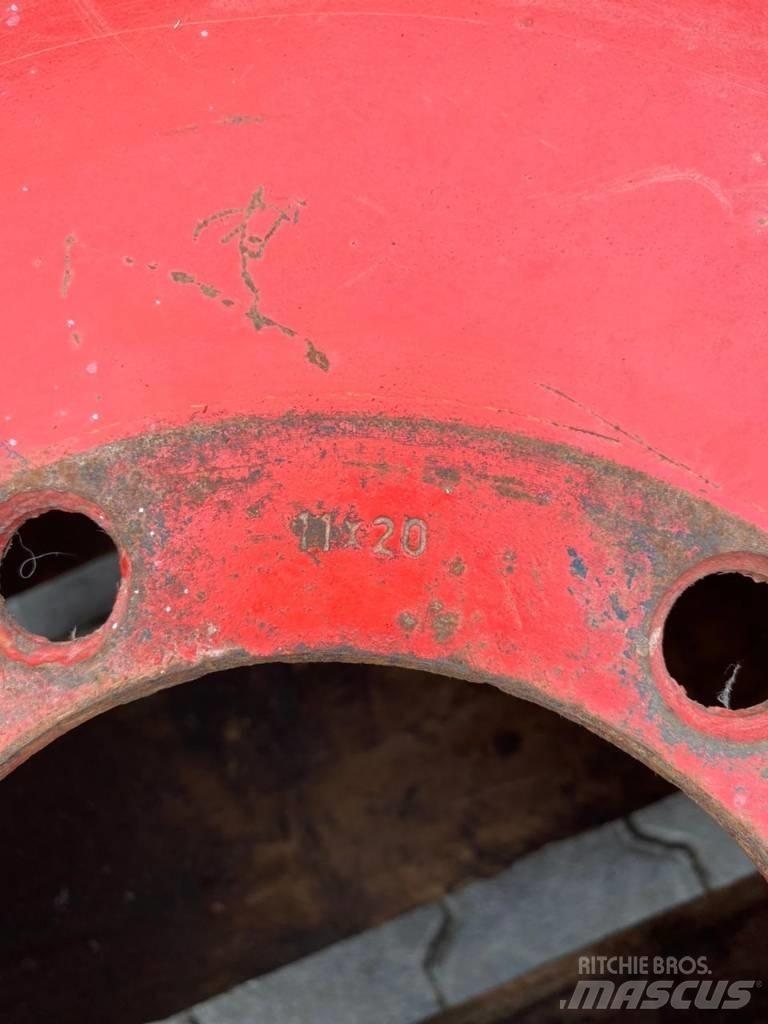 Fendt RIMS 11X20 Opony, koła i felgi