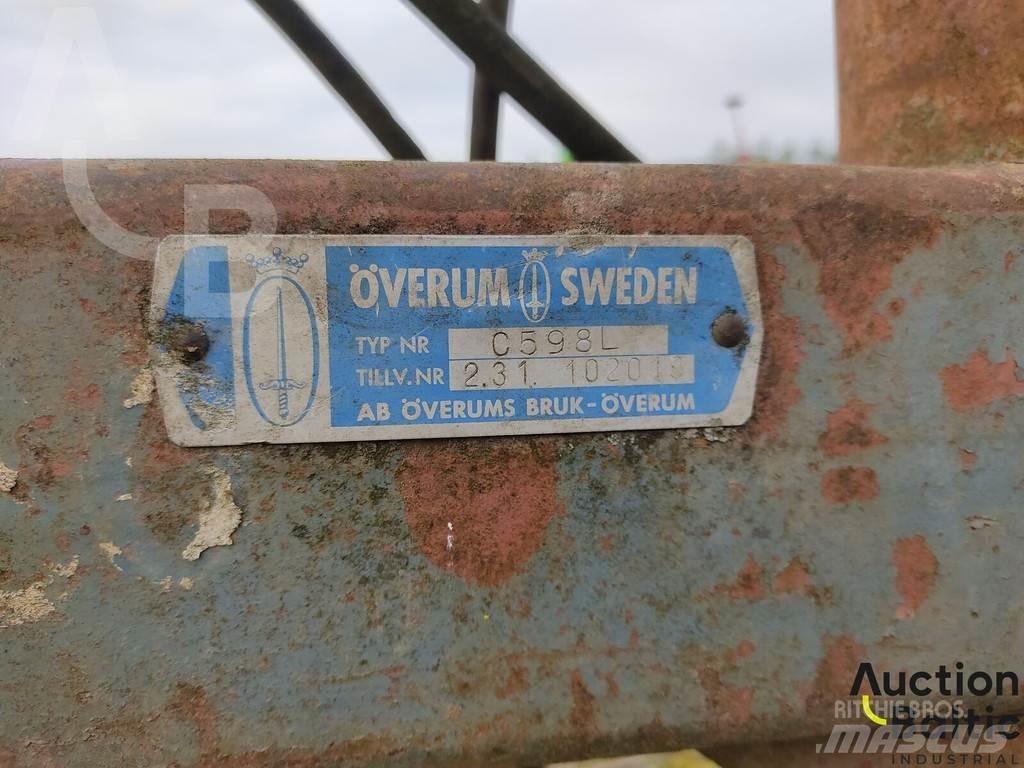 Överum C598L Pługi