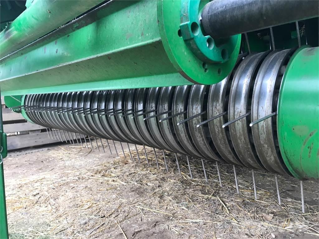 John Deere 990 Prasy zwijające