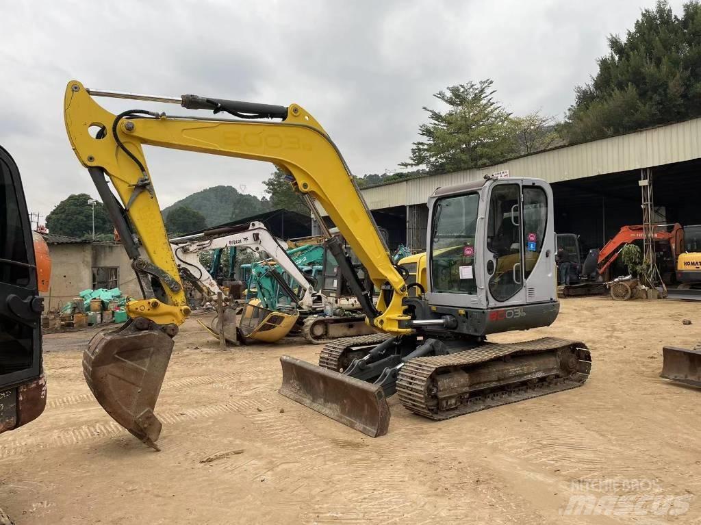 Wacker Neuson 8003 Midikoparki  7t - 12t
