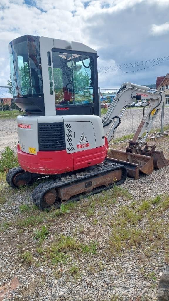 Takeuchi TB 23 R Minikoparki
