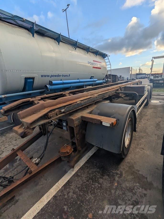 AM VKP-1+2-30 Przyczepy demontowalne