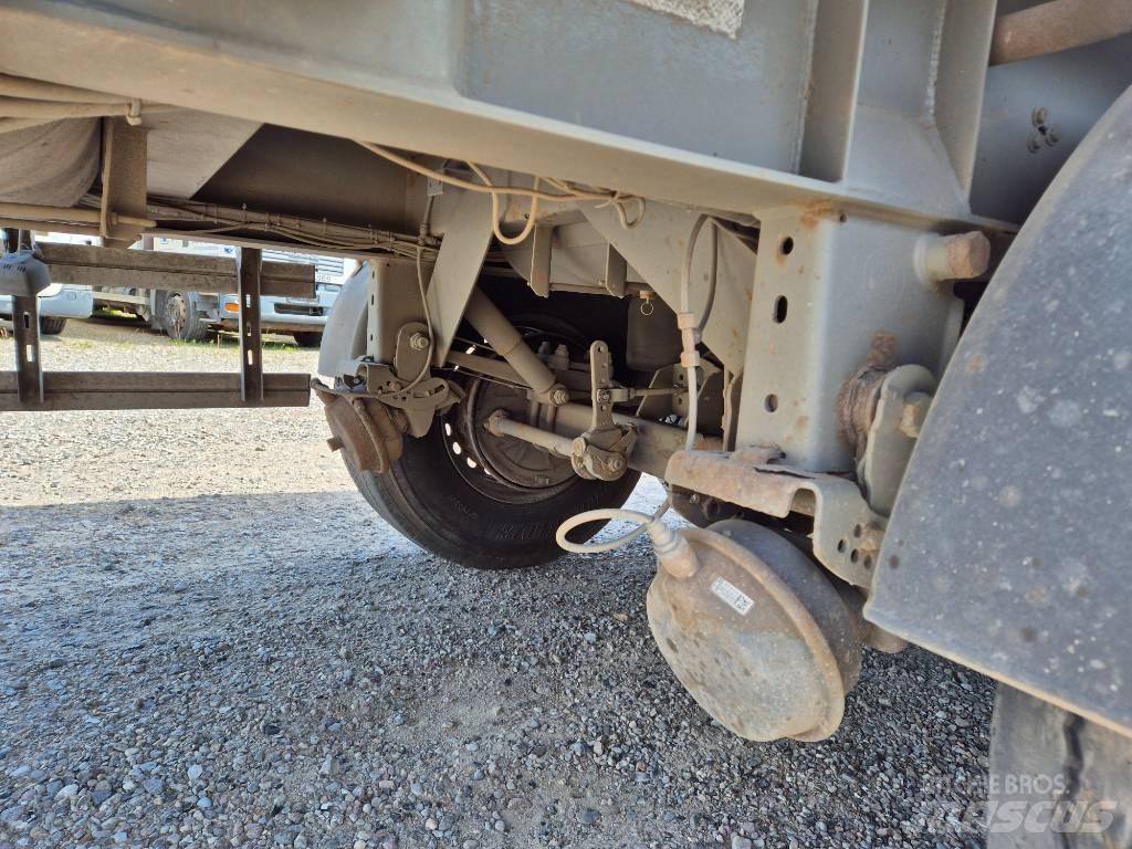 Nopa 3 axle tipper Przyczepy wywrotki