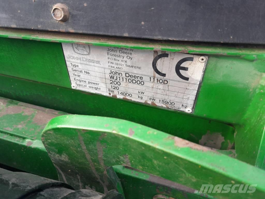 John Deere 1110 D Forwardery