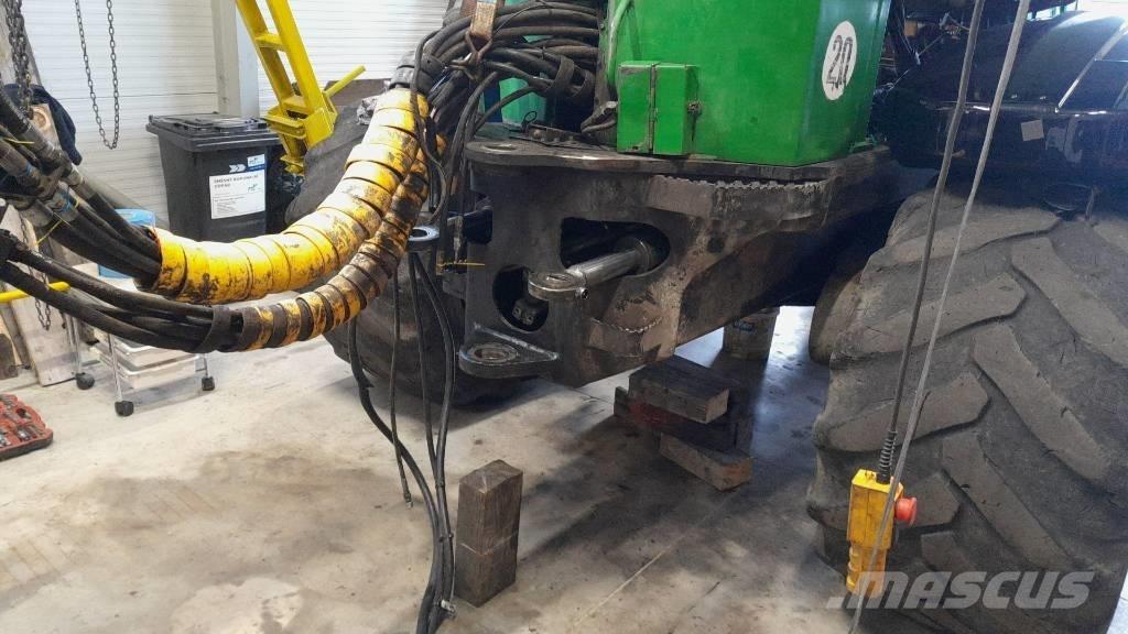 John Deere 1110 D Forwardery