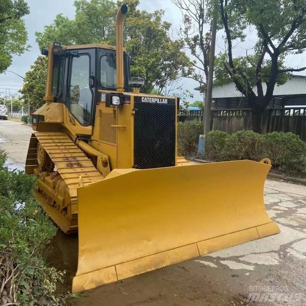 CAT D5M Spycharki gąsienicowe