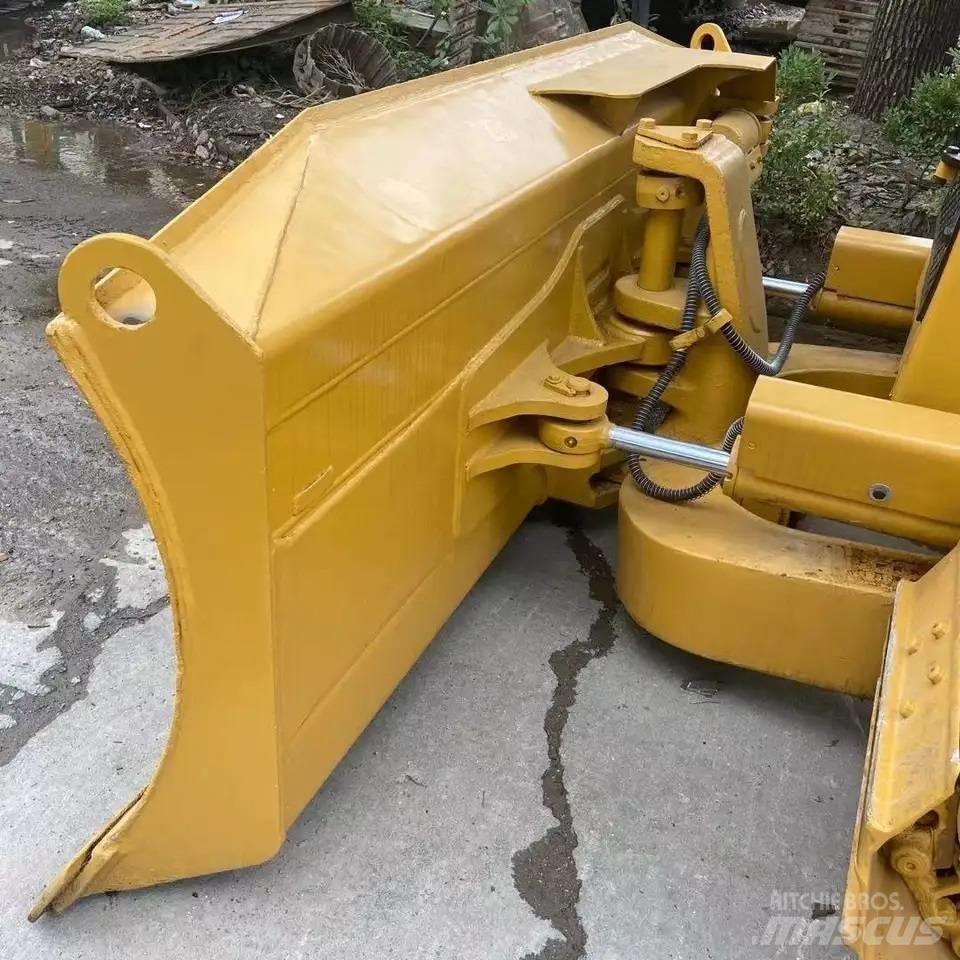 CAT D5M Spycharki gąsienicowe