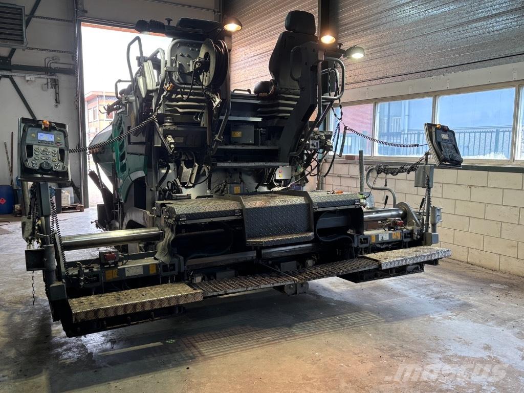 Vögele Super 1300-3i Skrobaki