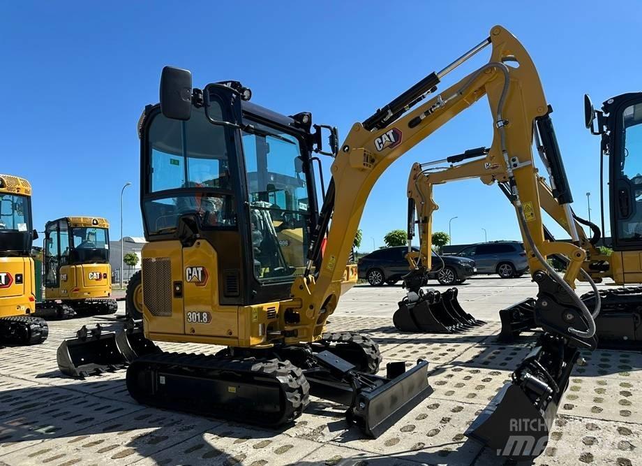 CAT 301.8 Minikoparki