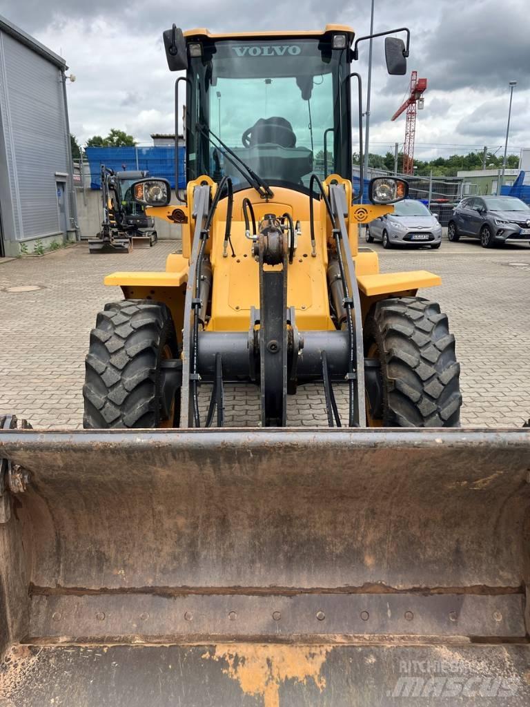 Volvo L 30 G Ładowarki kołowe