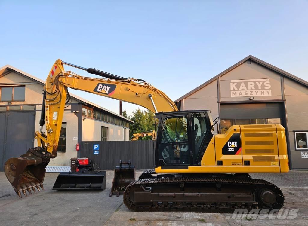 CAT 323 Koparki gąsienicowe