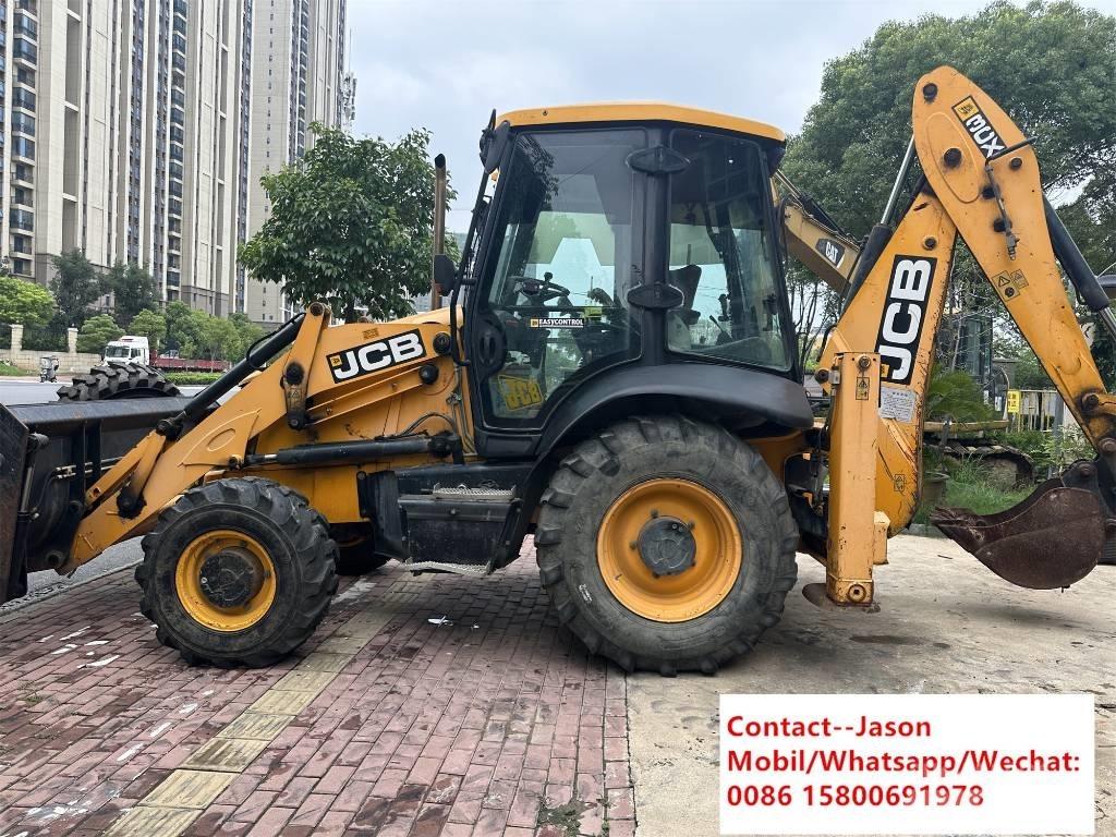 JCB 3 CX 4 T Koparko-ładowarki