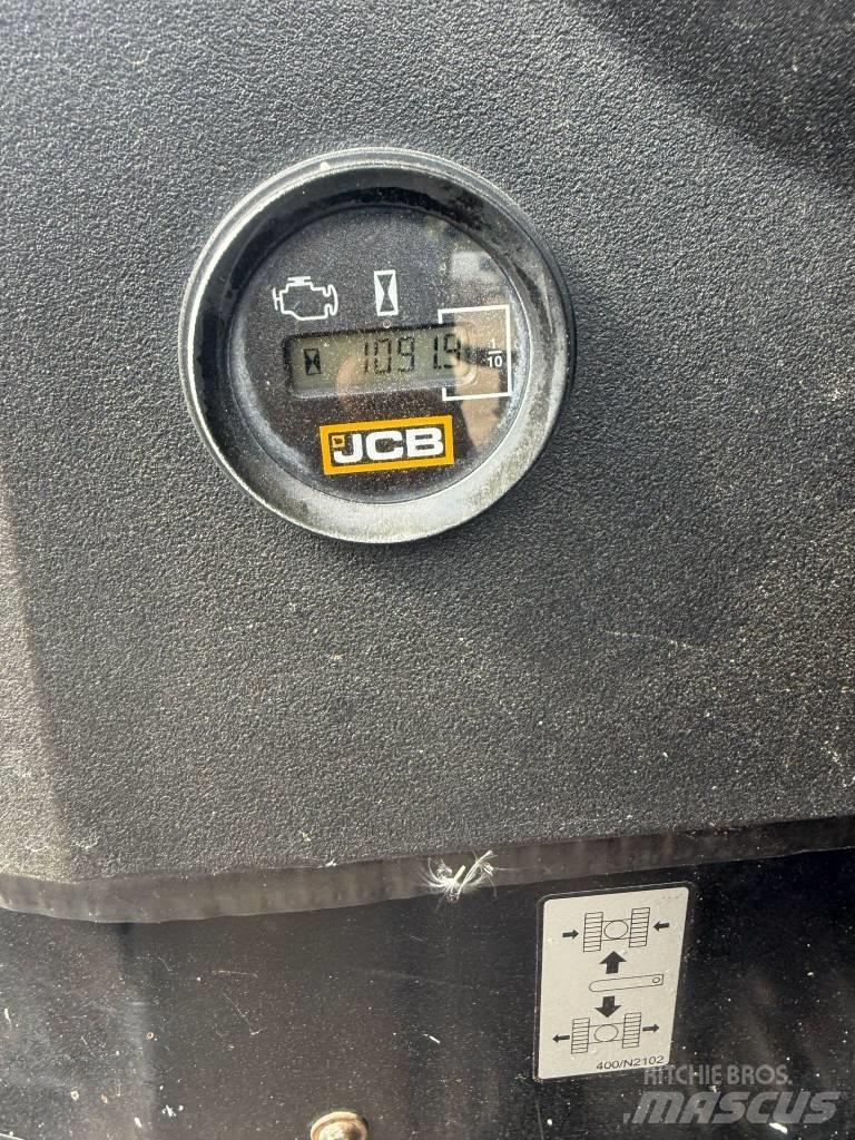 JCB 16 C-1 Minikoparki
