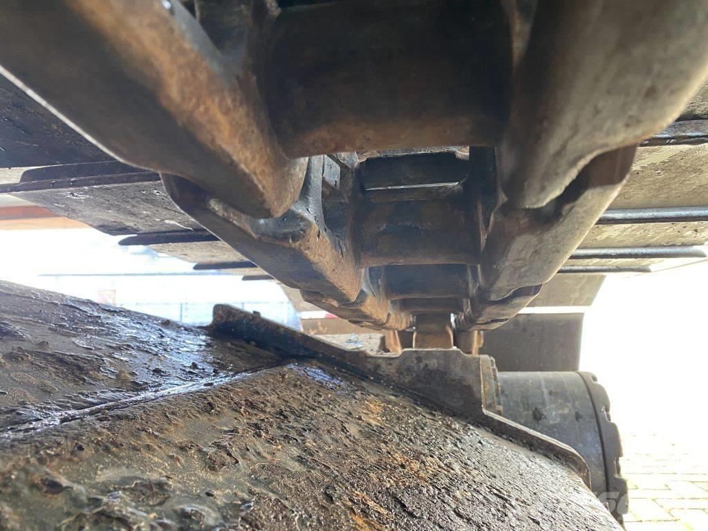 Hitachi ZX 180 LC-3 Koparki gąsienicowe