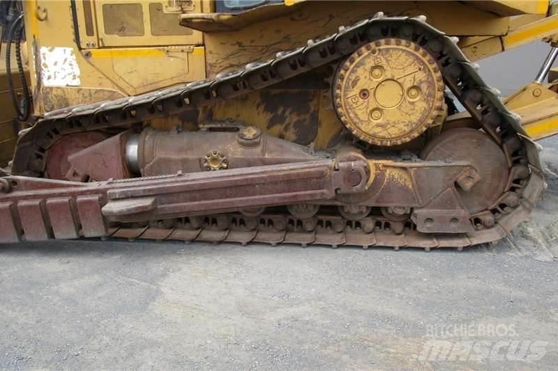 CAT D6R Spycharki gąsienicowe