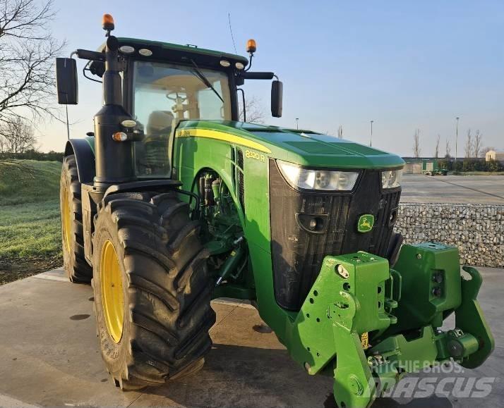 John Deere 8320 R Ciągniki rolnicze
