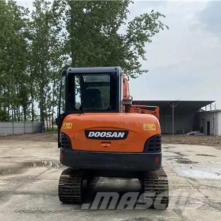 Doosan DH 60-7 Minikoparki