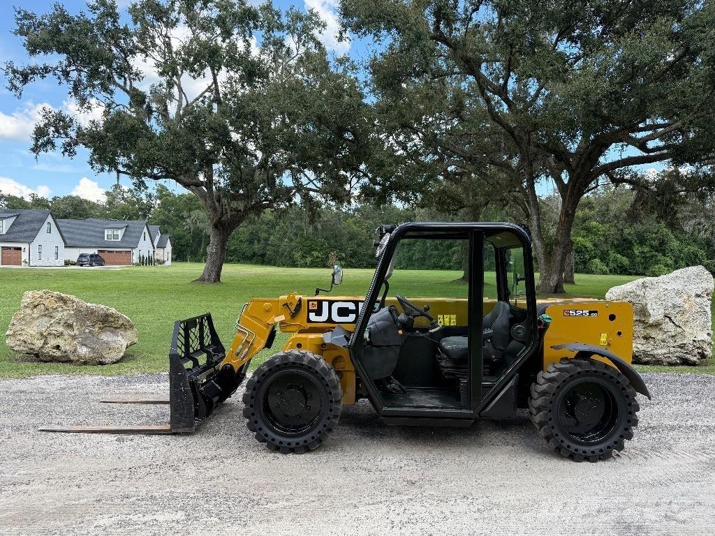 JCB 525-60 Ładowarki teleskopowe