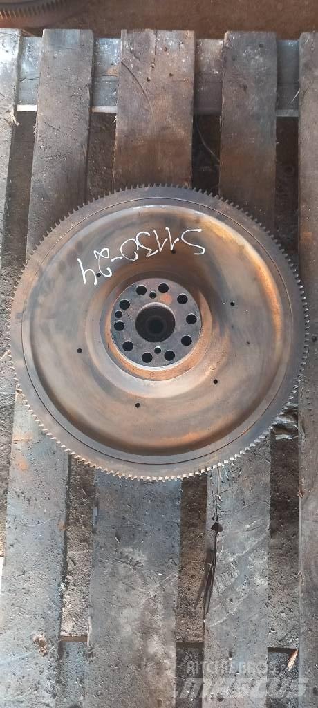Scania R 440.   1805086 Silniki