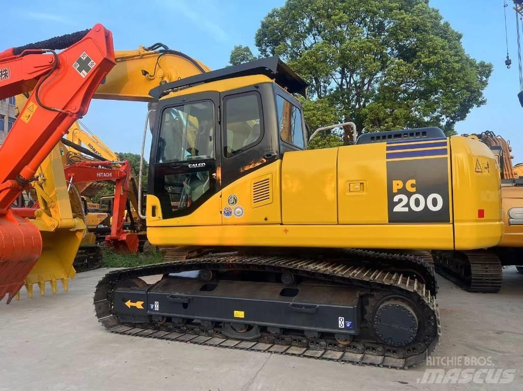 Komatsu PC 200-8 Koparki gąsienicowe