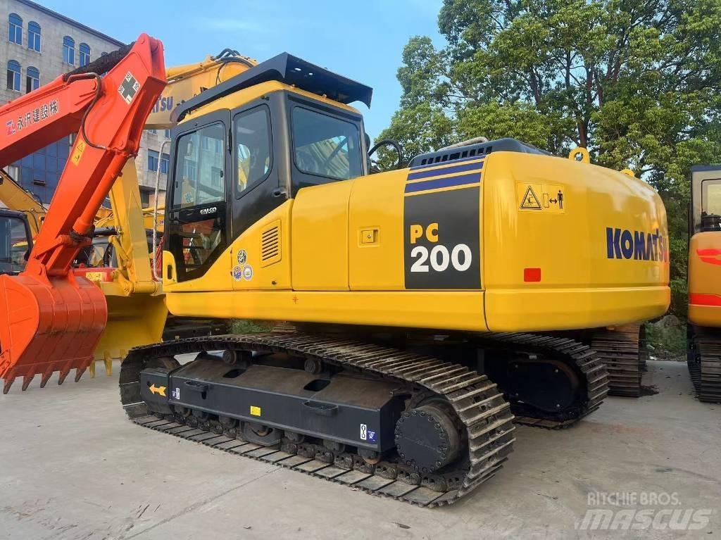 Komatsu PC 200-8 Koparki gąsienicowe