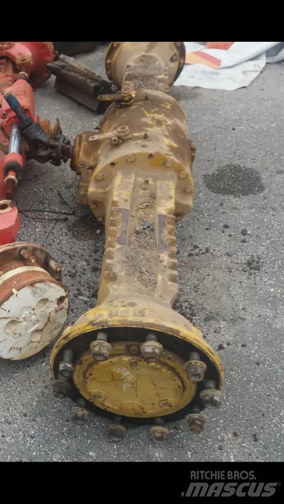 Komatsu W97r Mosty, wały i osie