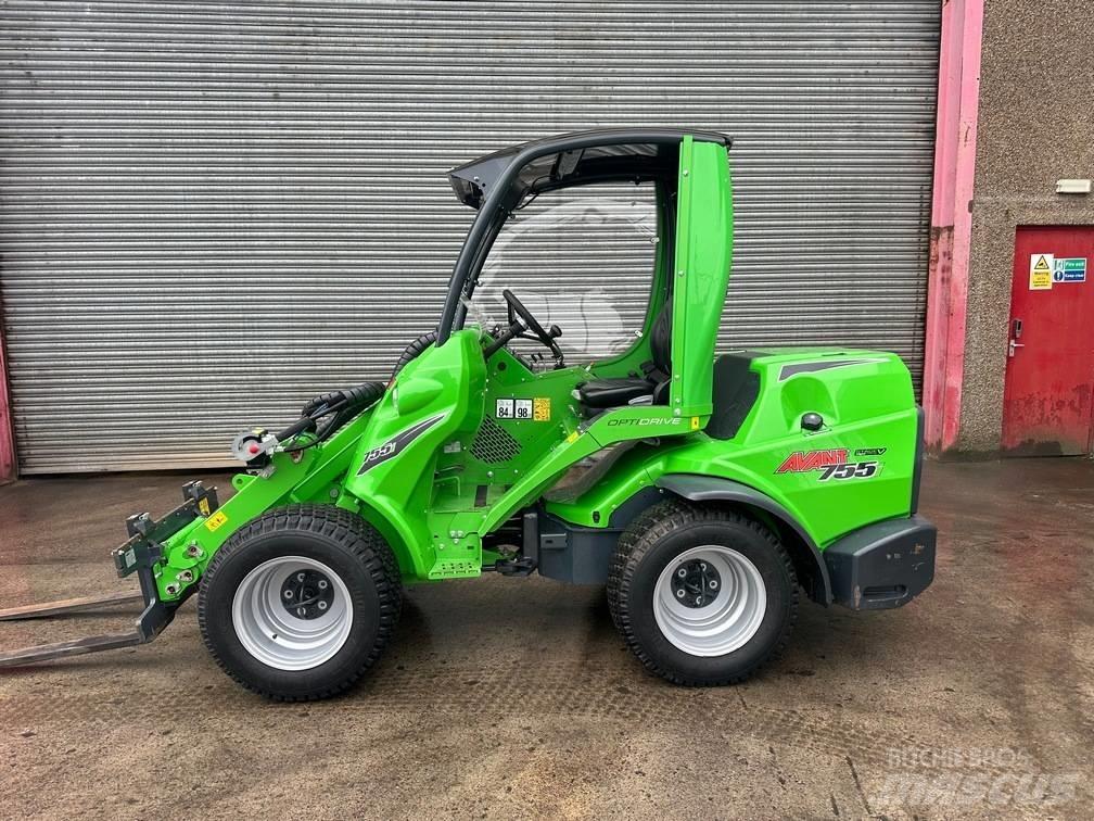 Avant 755 i Miniładowarki