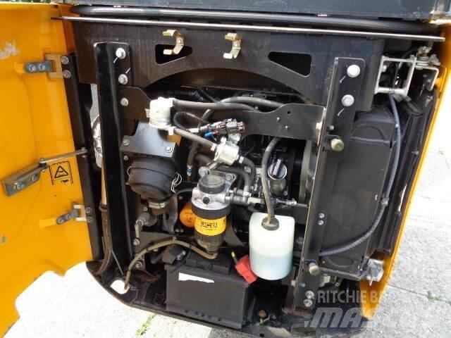 JCB 15C-1 Minikoparki