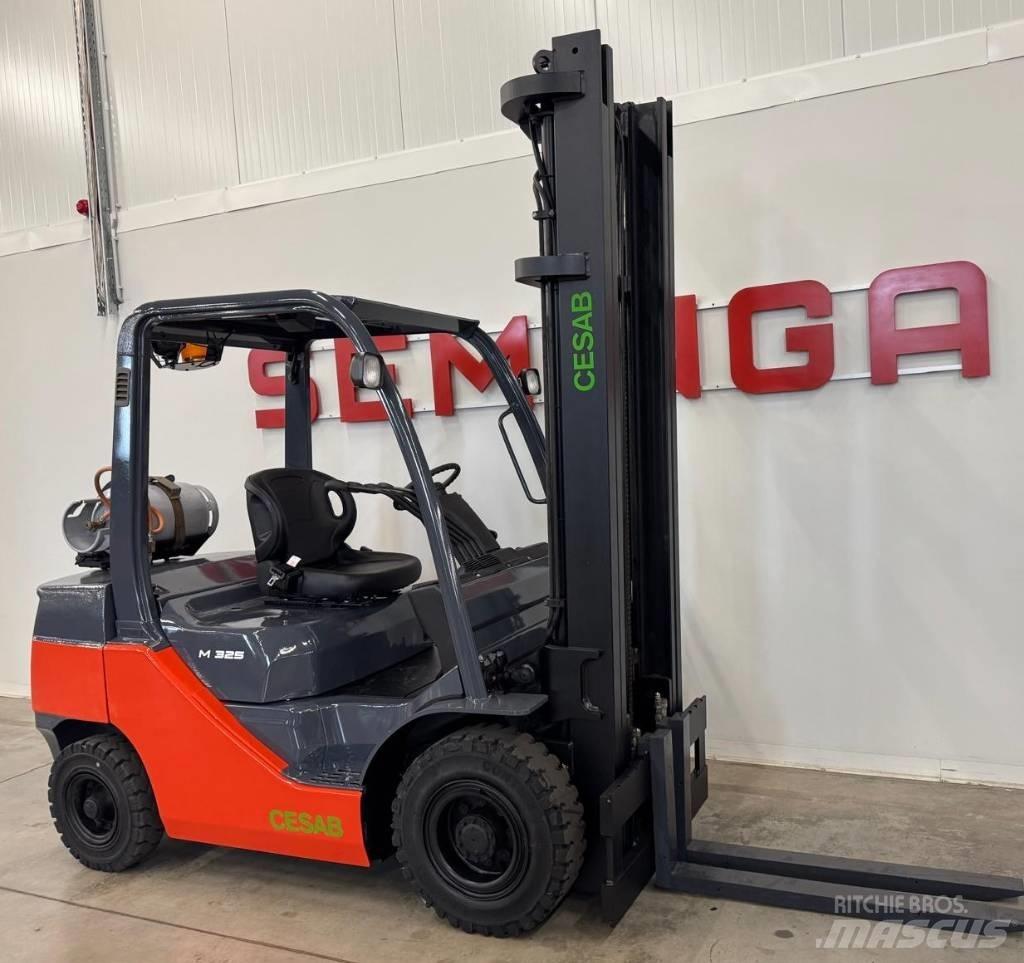 Cesab 10493 M325G Wózki LPG