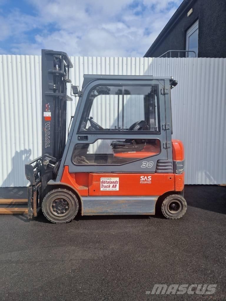 Toyota 7 FBMF 30 Wózki elektryczne