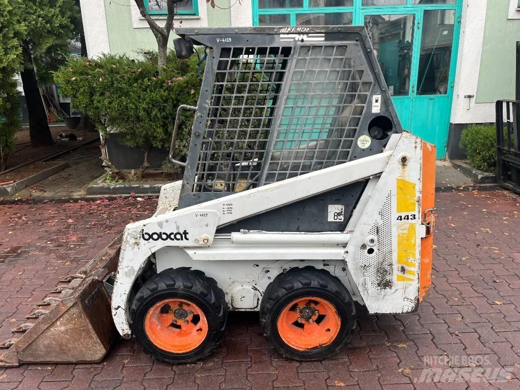 Bobcat 443    V-4129 Ładowarki teleskopowe