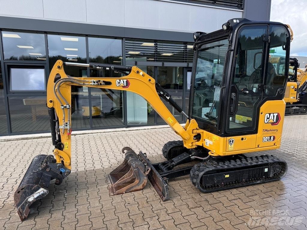 CAT 301.8 Minikoparki
