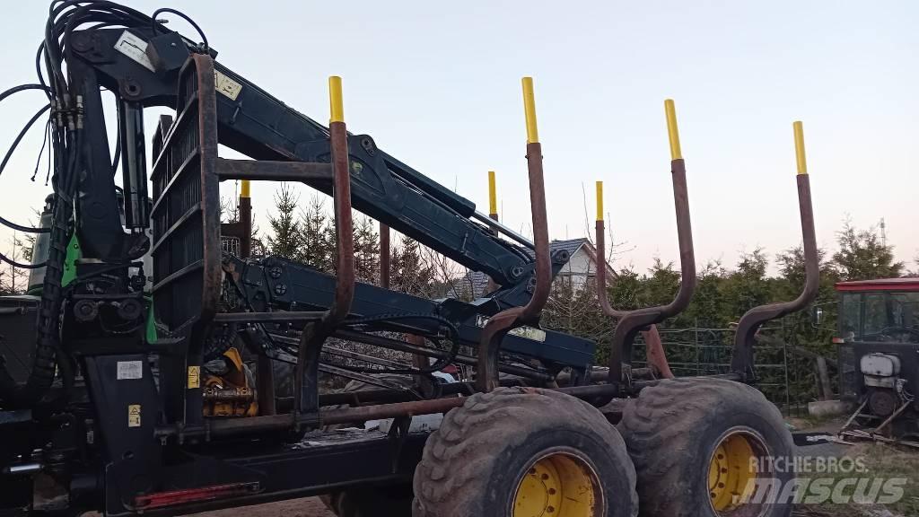 John Deere 1010D Forwardery