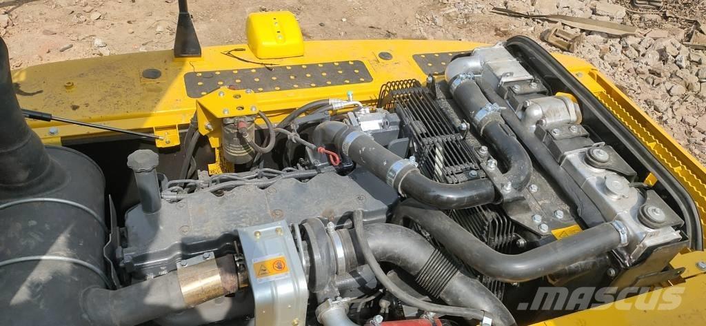 Komatsu PC 200-8 Koparki gąsienicowe