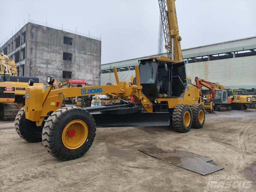 XCMG GR180 Równiarki