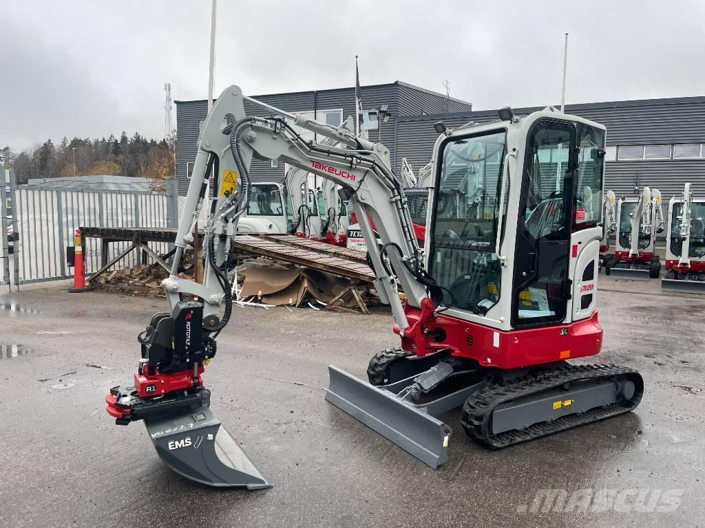 Takeuchi TB 325 R Minikoparki