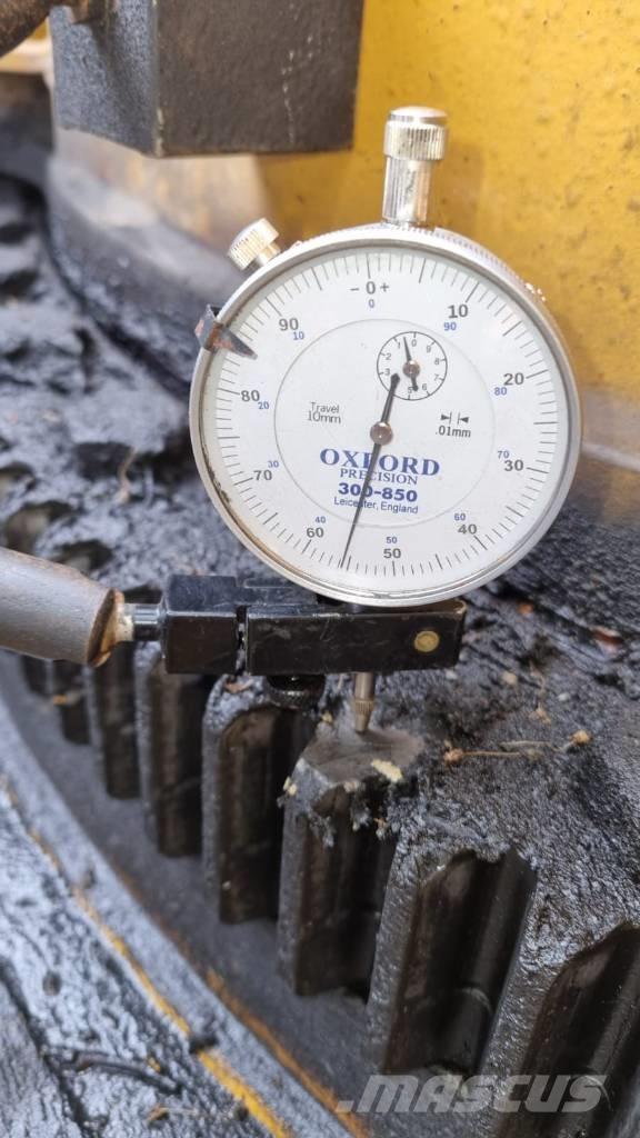 Grove GMK 3055 Żurawie szosowo-terenowe