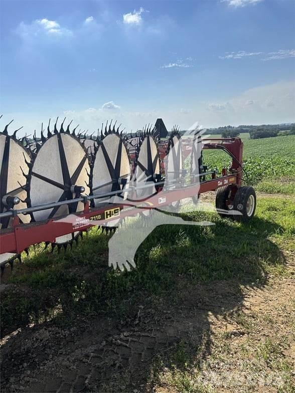 H&S HC7116 Zgrabiarki i przetrząsacze