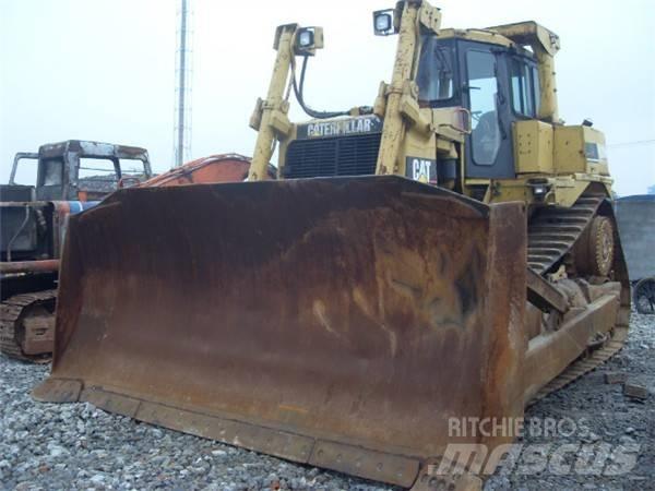 CAT D 9 R Spycharki gąsienicowe
